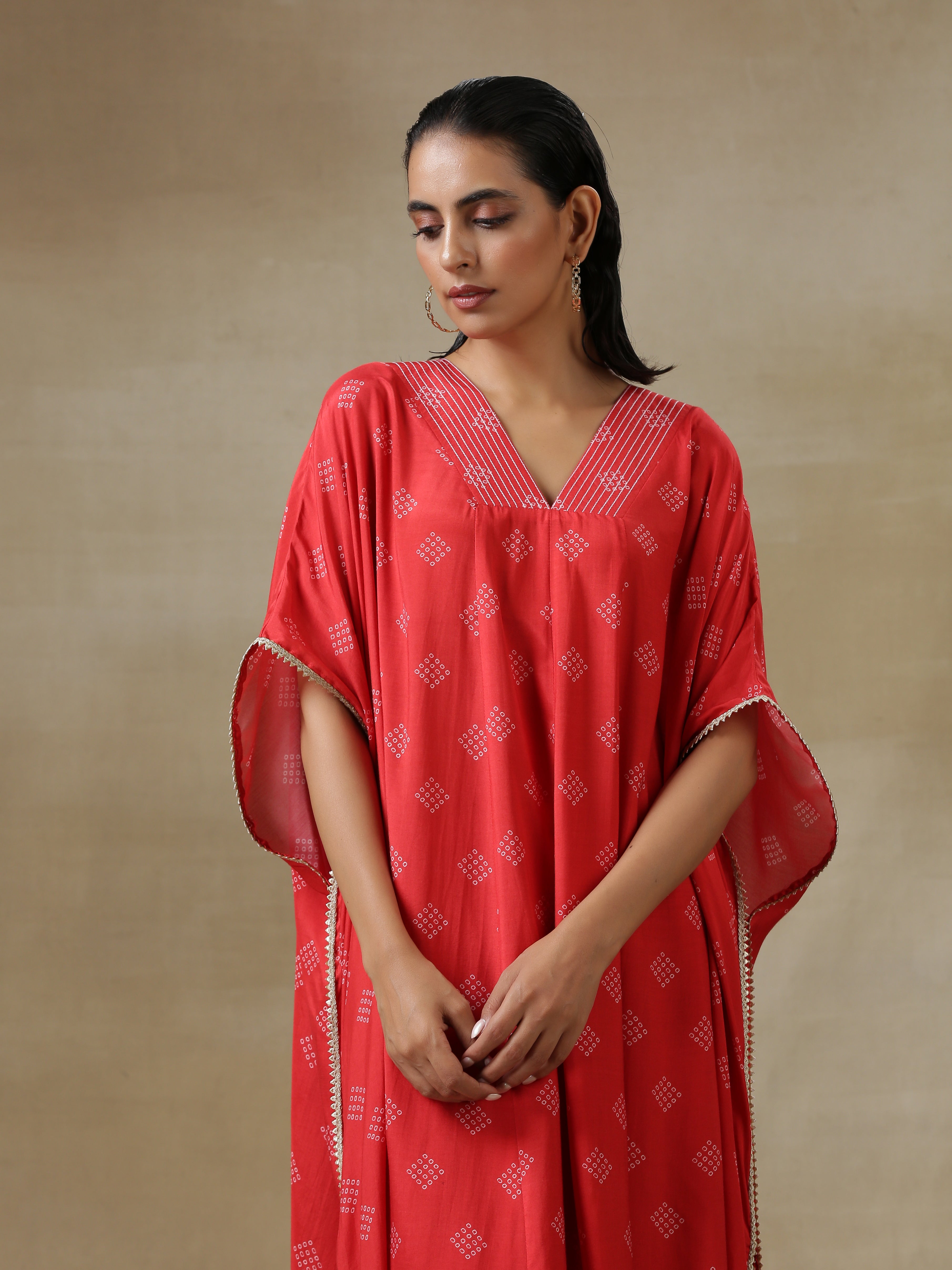 trueBrowns Red Bandhani Printed Silk Panel Kaftan Kurta Pant Set - Distacart