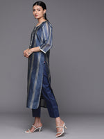 Thumbnail for Varanga Women Navy Blue Printed Straight Kurta With Lace Detailed Paired With Tonal Bottom - Distacart