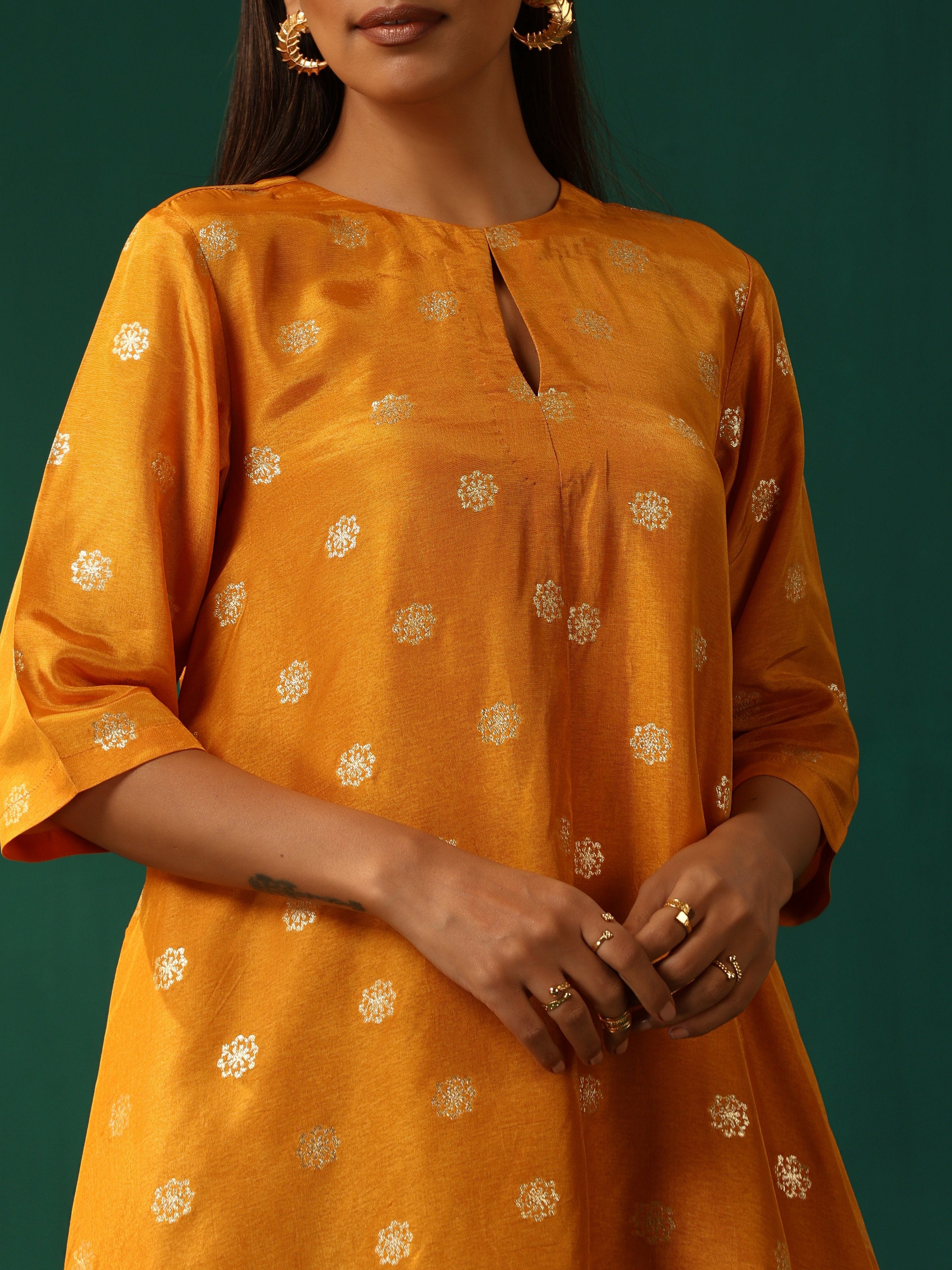 trueBrowns Mustard Geometric Floral Viscose Silk Handkerchief Kurta Pant Set - Distacart