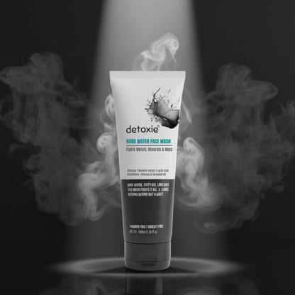 Detoxie Charcoal Hard Water Face Wash with Charcoal & Mulberry Extract - Distacart