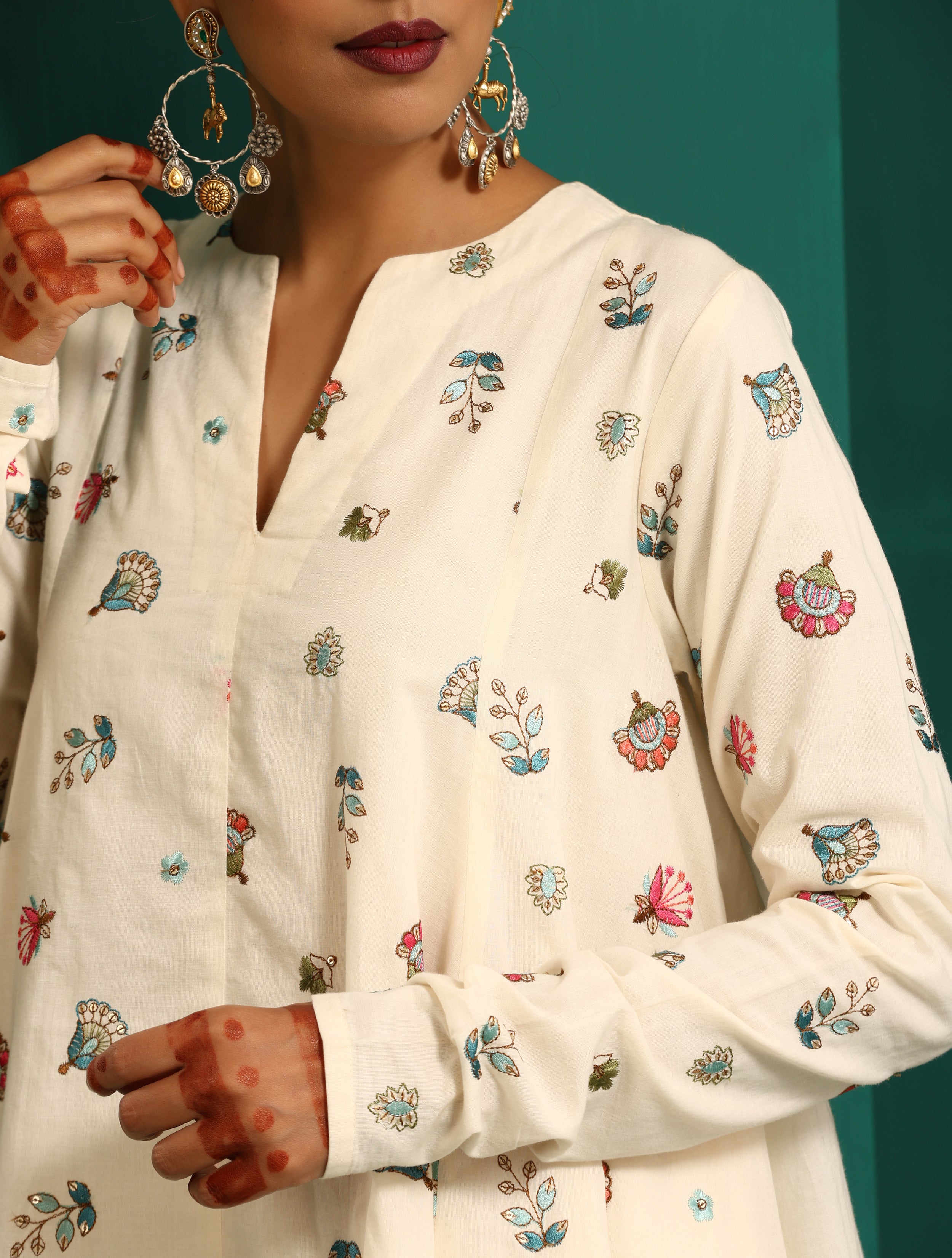 trueBrowns Ivory Multi Color Floral Cotton Flared Co-ord Set - Distacart