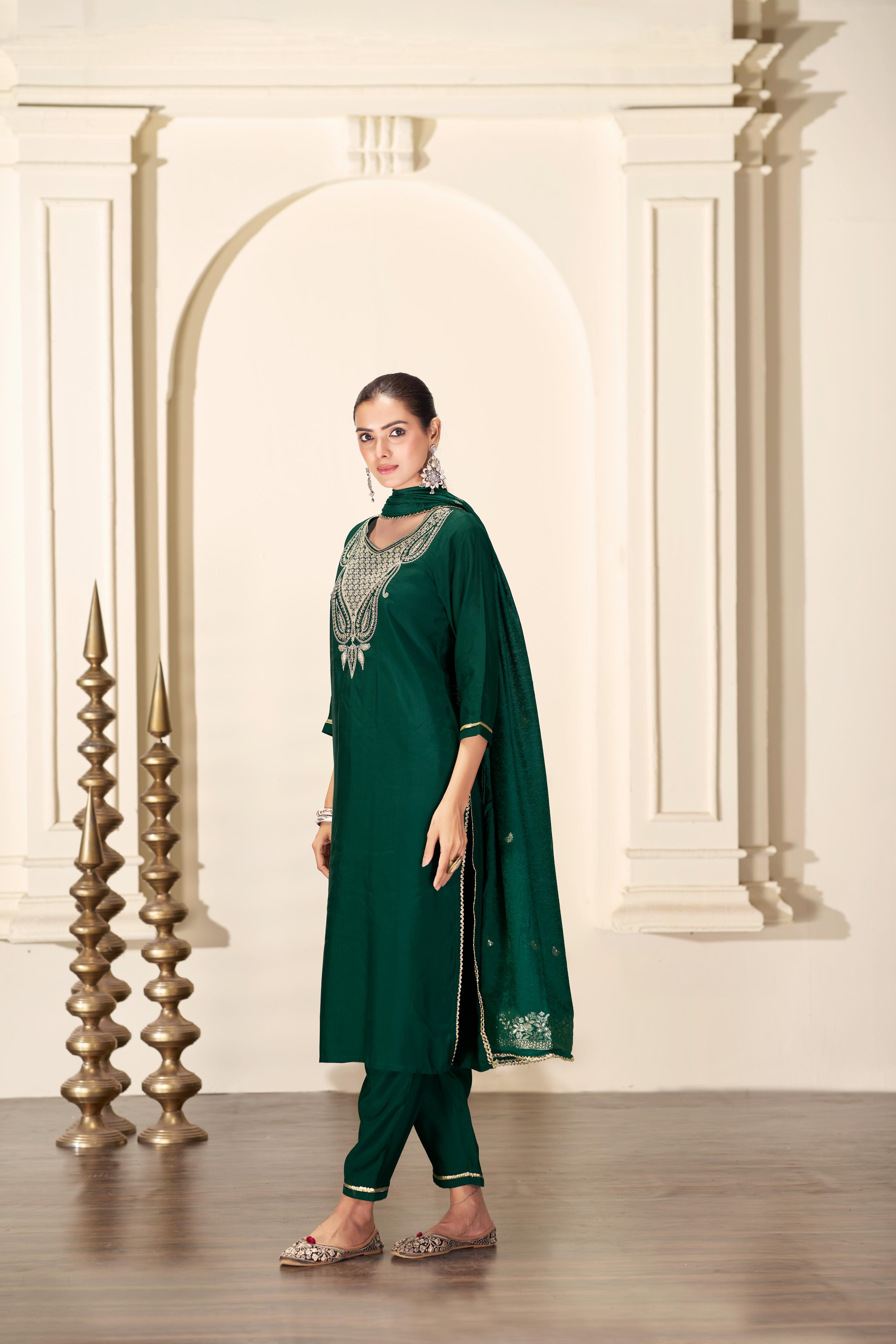 BulBul Gita Green Silk Kurta Set with Dupatta