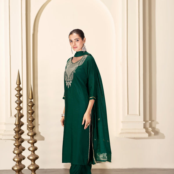 BulBul Gita Green Silk Kurta Set with Dupatta