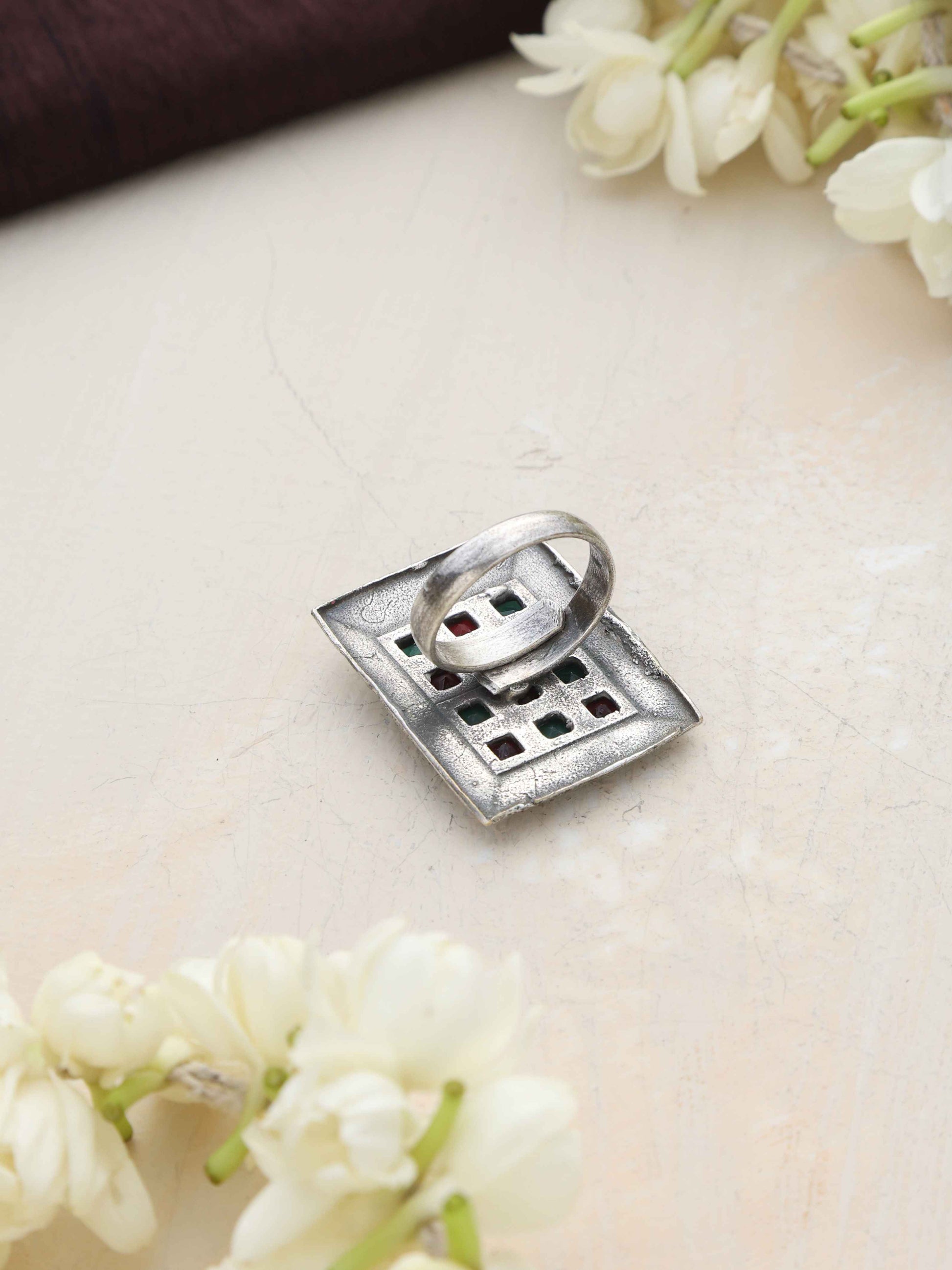 trueBrowns Silver Tone Rectangular Stone Ring - Distacart