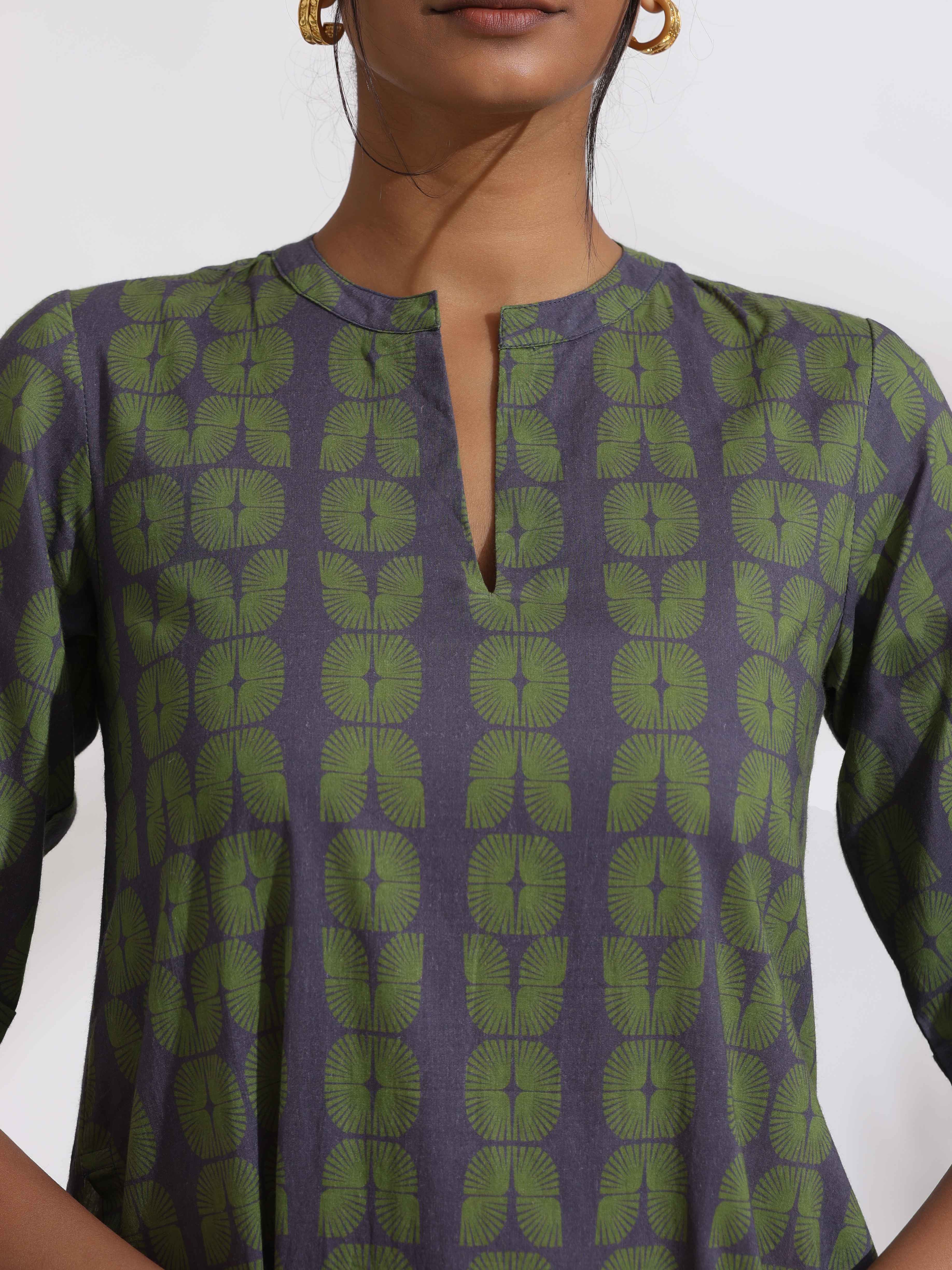 trueBrowns Grey Cotton Print Highlow Kurta Set