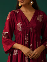 Thumbnail for trueBrowns Maroon Floral Viscose Silk V-Neck Waist Gathered Kurta Pant Set - Distacart