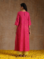Thumbnail for trueBrowns Pink Gold Cotton Neck Pleat Kurta Set - Distacart