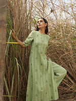 Thumbnail for trueBrowns Green Cotton Dobby Embroidered Kurta Set
