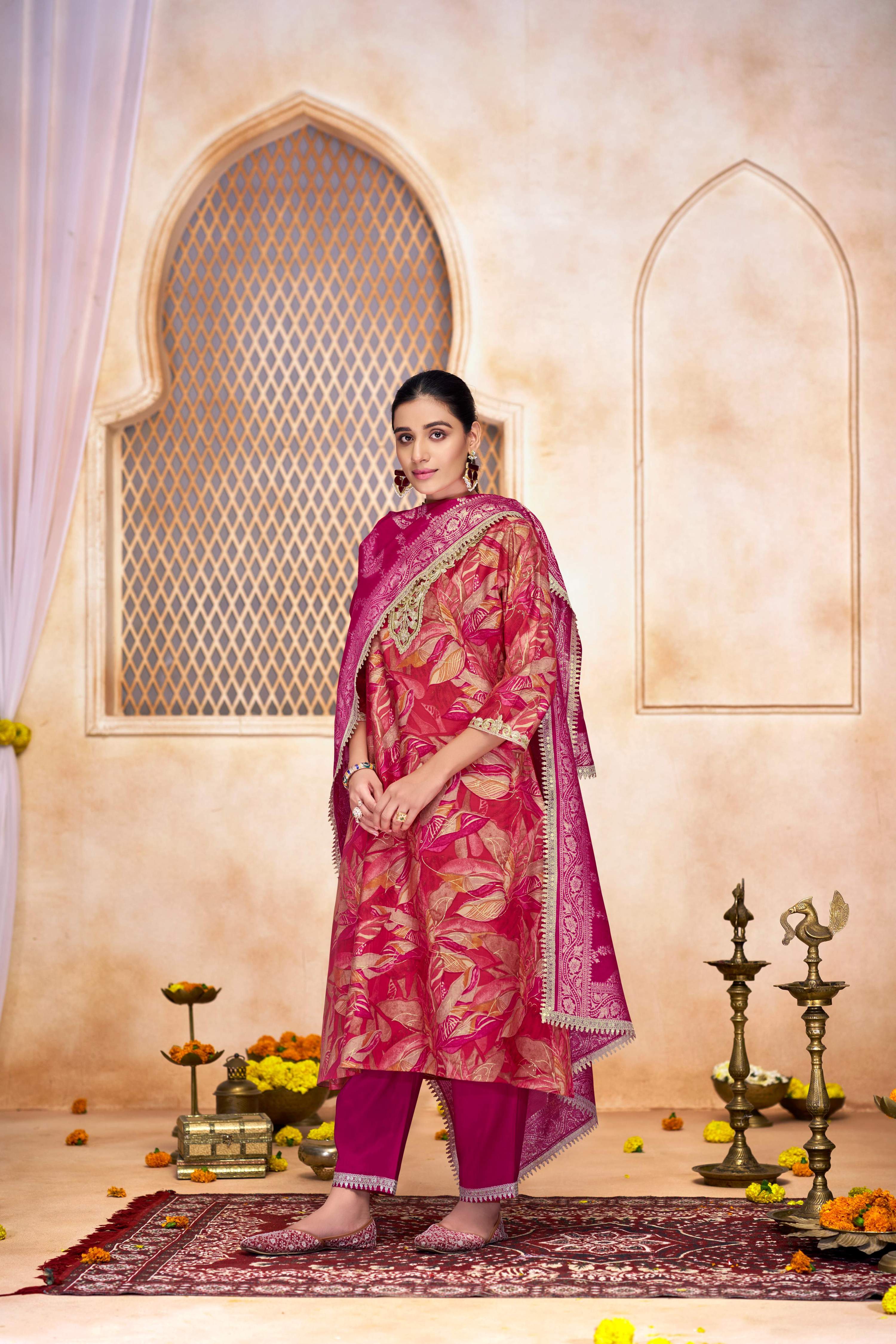 BulBul Rashmi Printed Fuschia Kurta Set with Dupatta