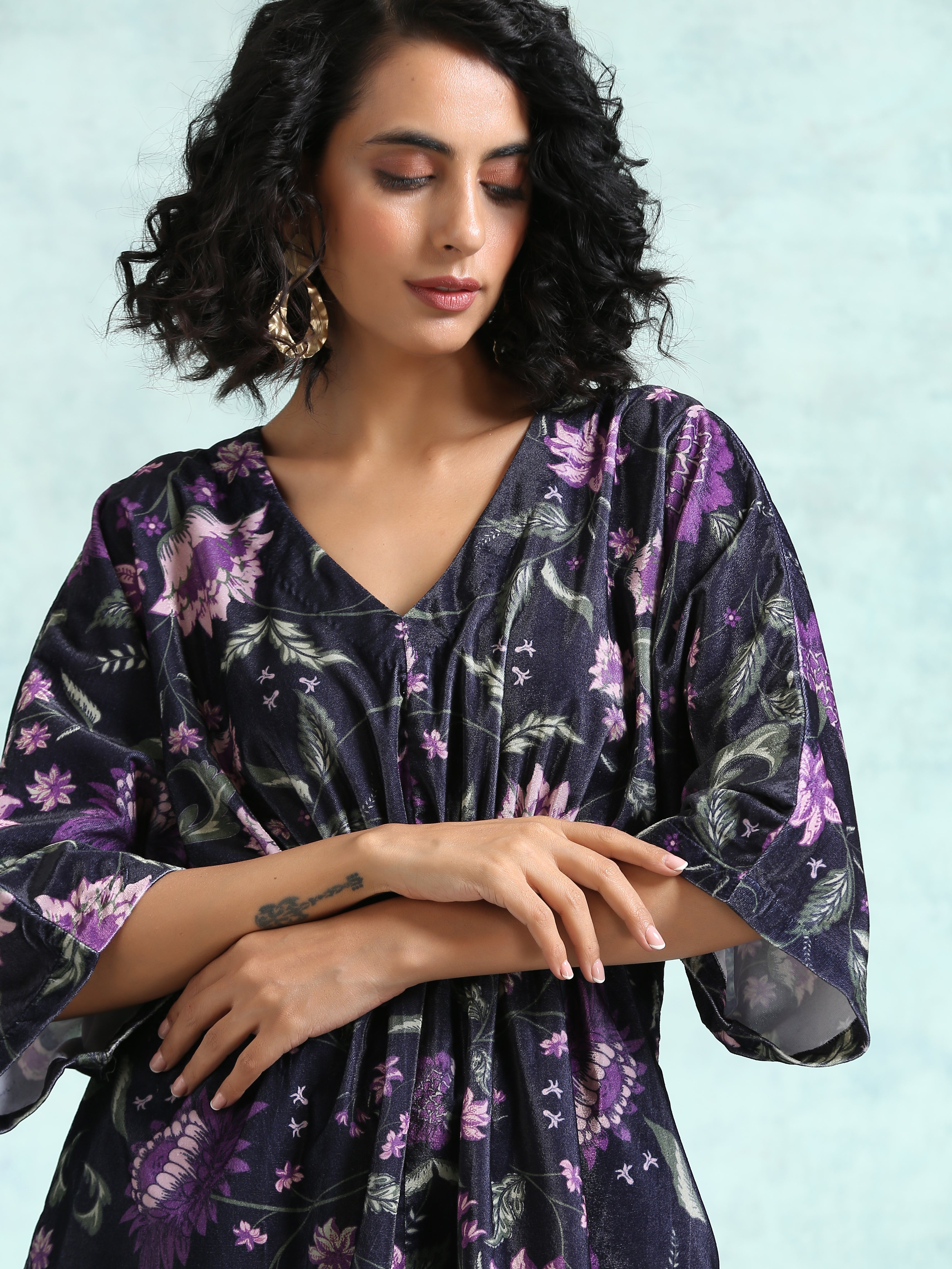 trueBrowns Black Printed Velvet Co-Ord Set - Distacart