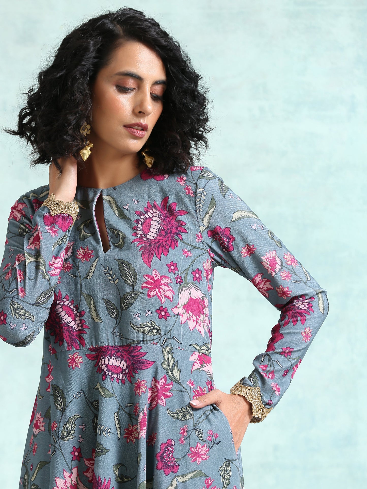 trueBrowns Grey Printed Velvet Anarkali Kurta - Distacart