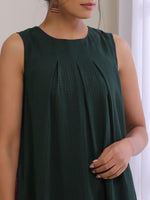 Thumbnail for trueBrowns Dark Green Dobby Sleeveless Kurta Pant Set - Distacart