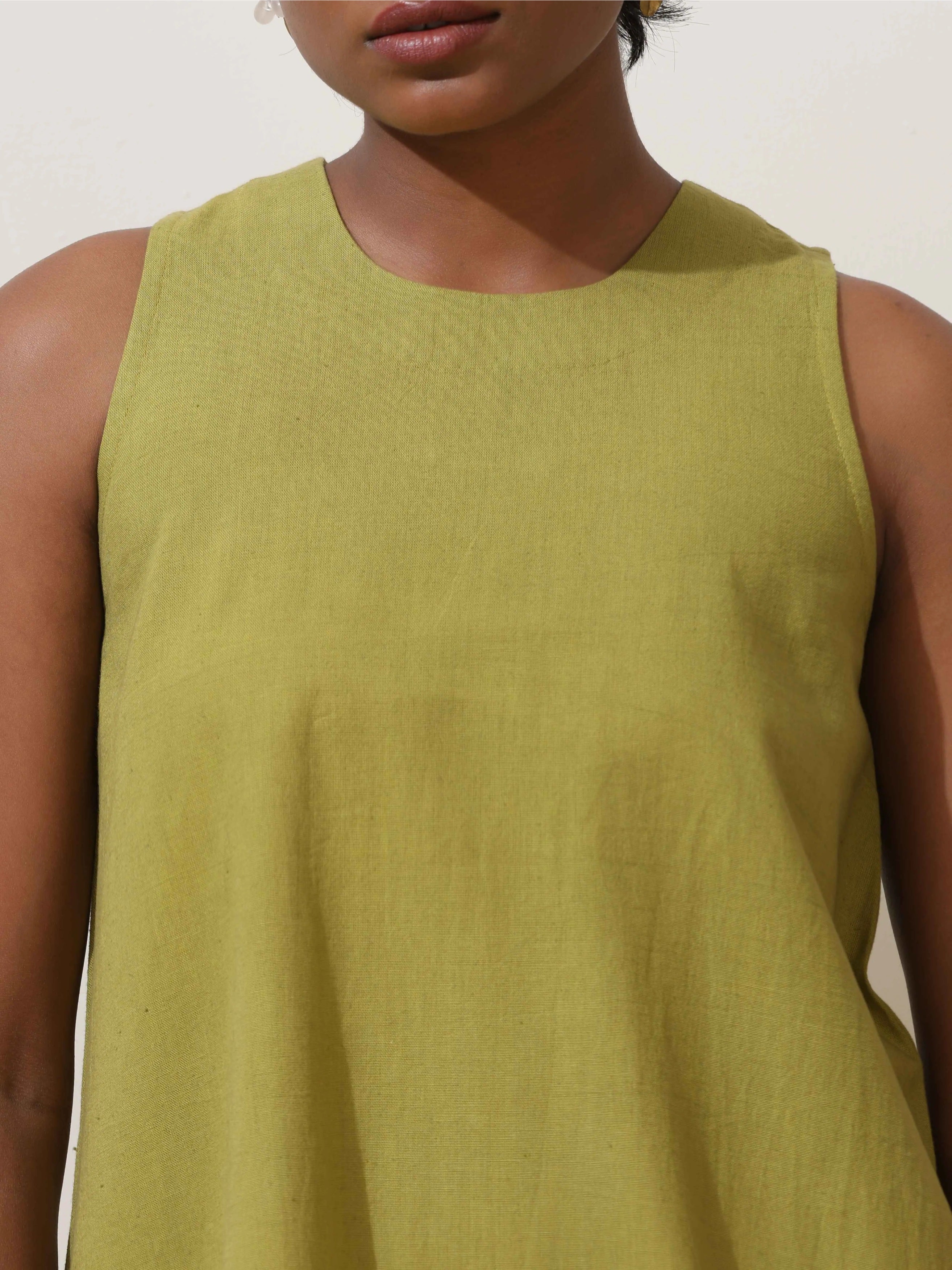 trueBrowns Pear Green Cotton Linen Co-Ord Set