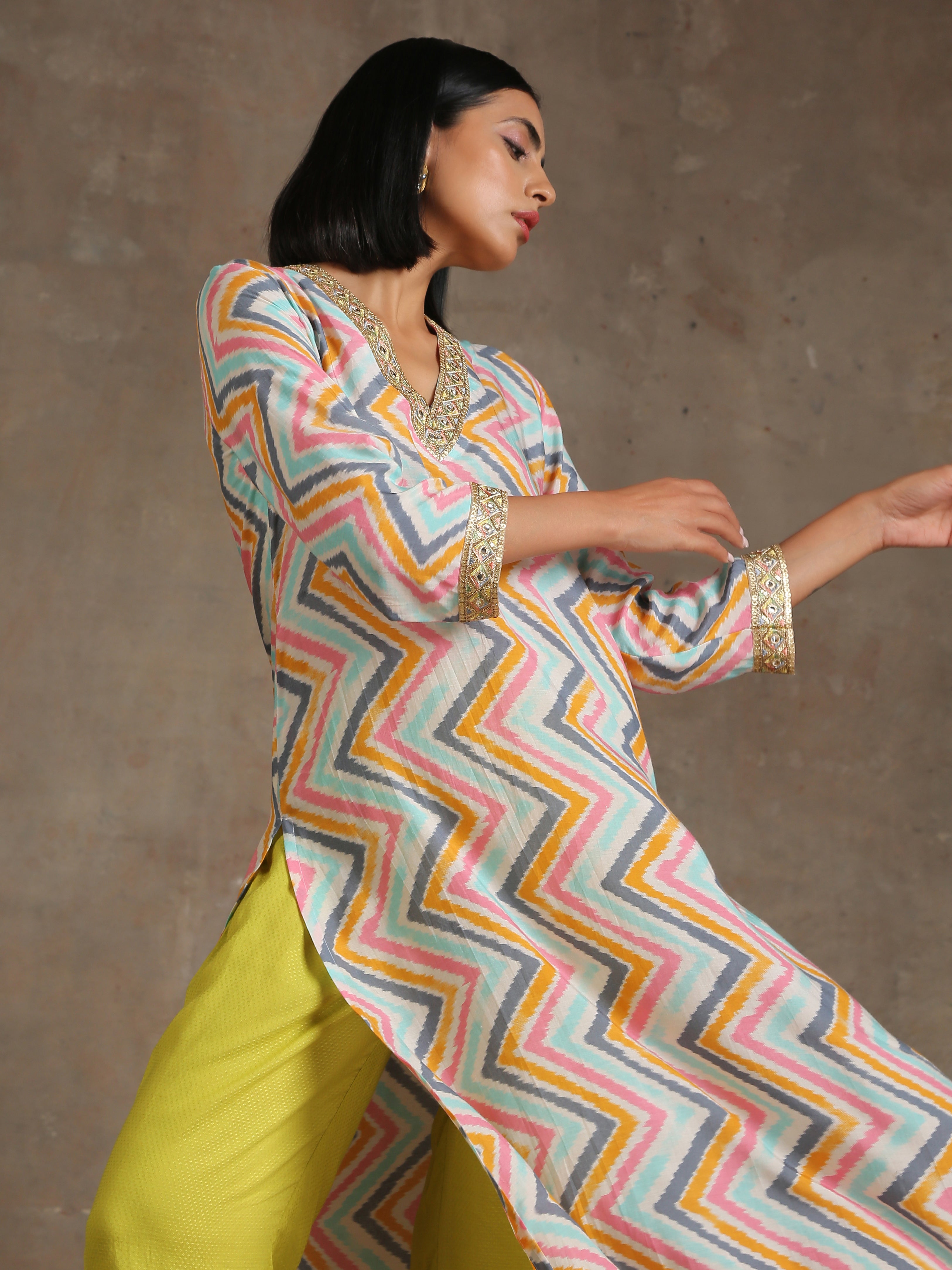 trueBrowns Multicolour Lehariya Printed Silk Kurta Pant Set - Distacart
