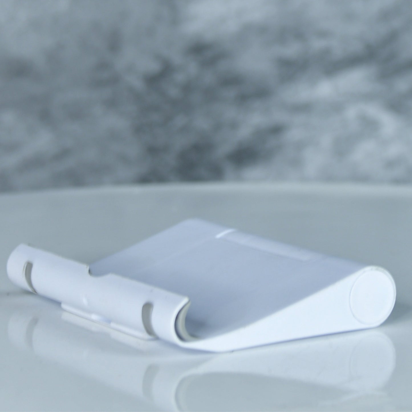 Sowpeace / Adjustable White Tablet Stand | Trendy Desk Accessory - Distacart