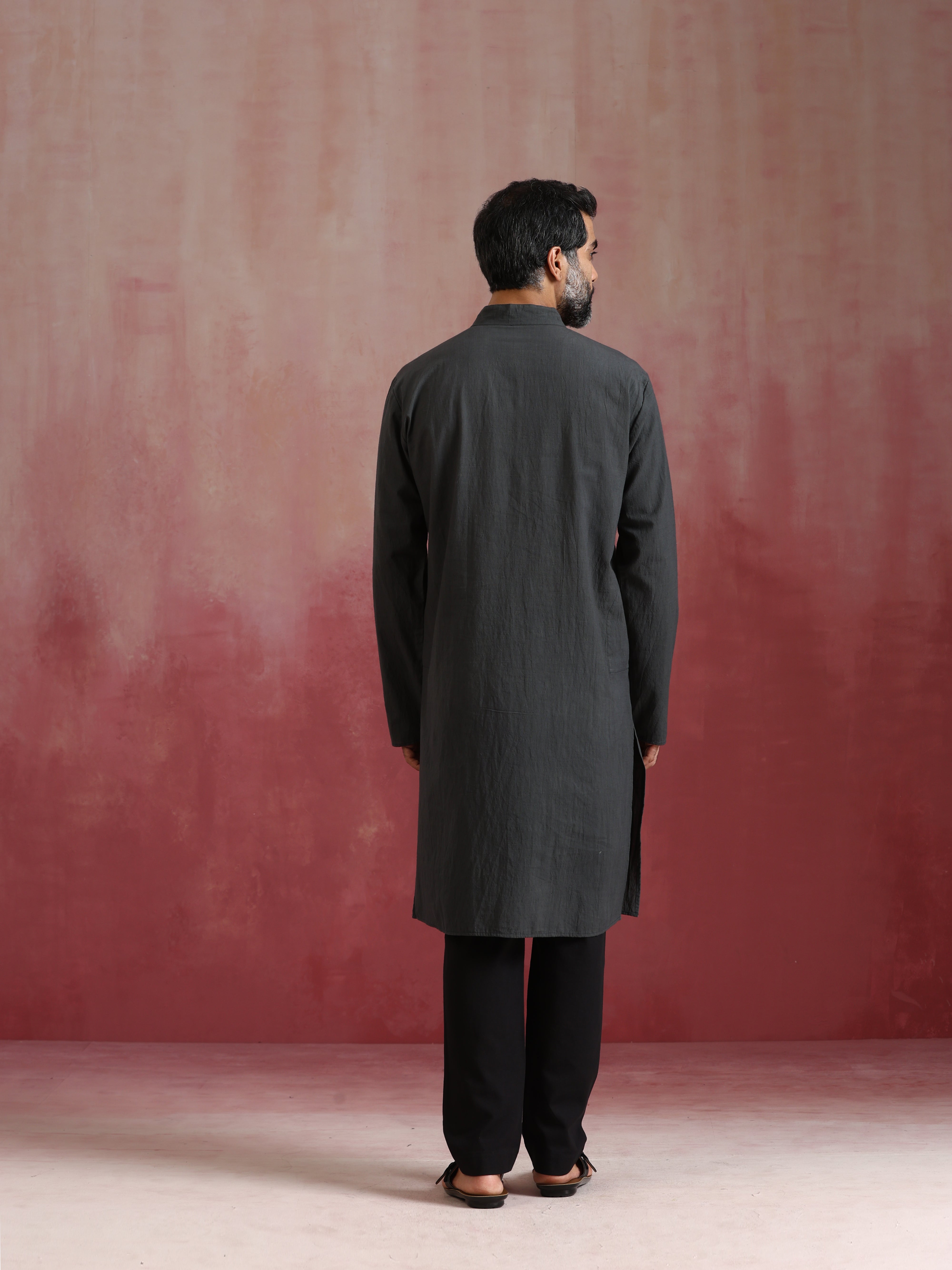 trueBrowns Men's Charcoal Grey Mandarin Collar Kurta - Distacart
