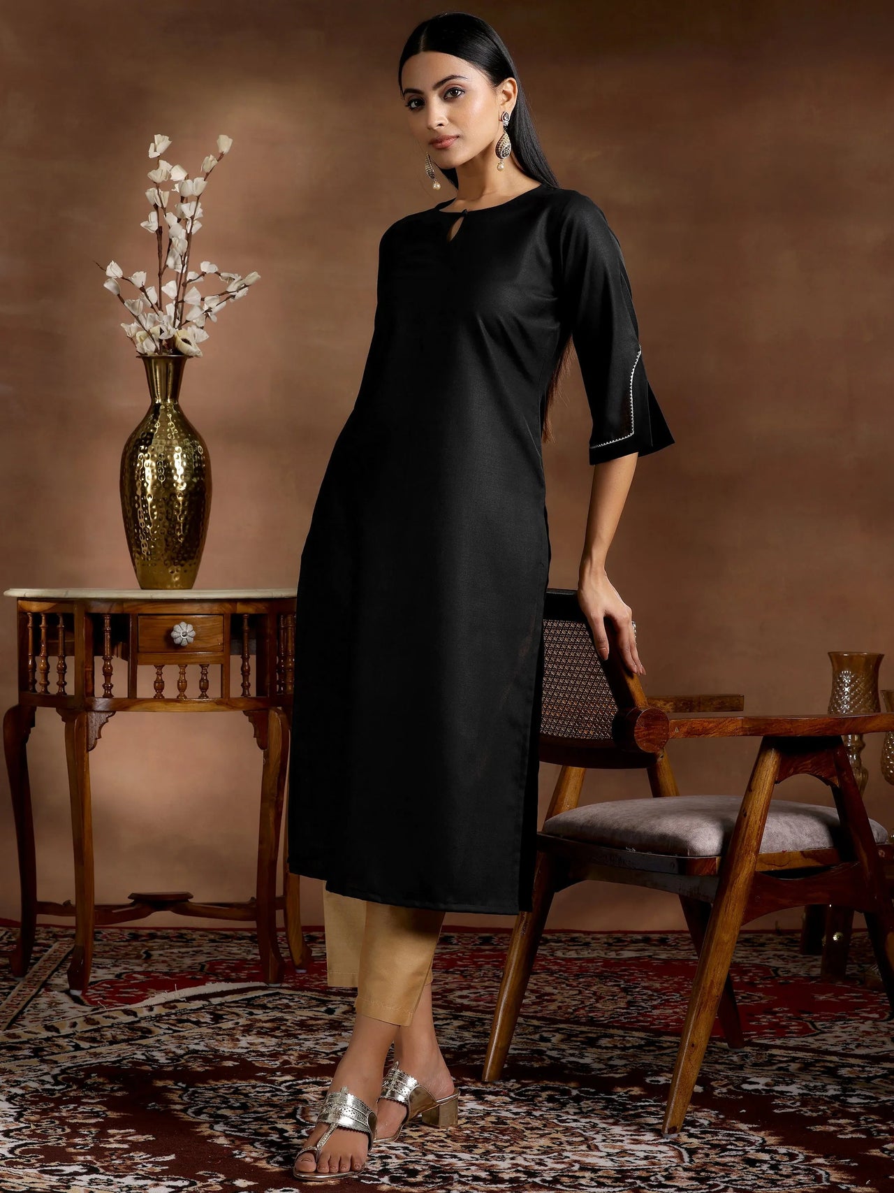 https://cdn.shopify.com/s/files/1/0341/4805/7228/files/5_80e6ff1e-68b6-4381-b75d-294183680289.jpg?v=1739539770