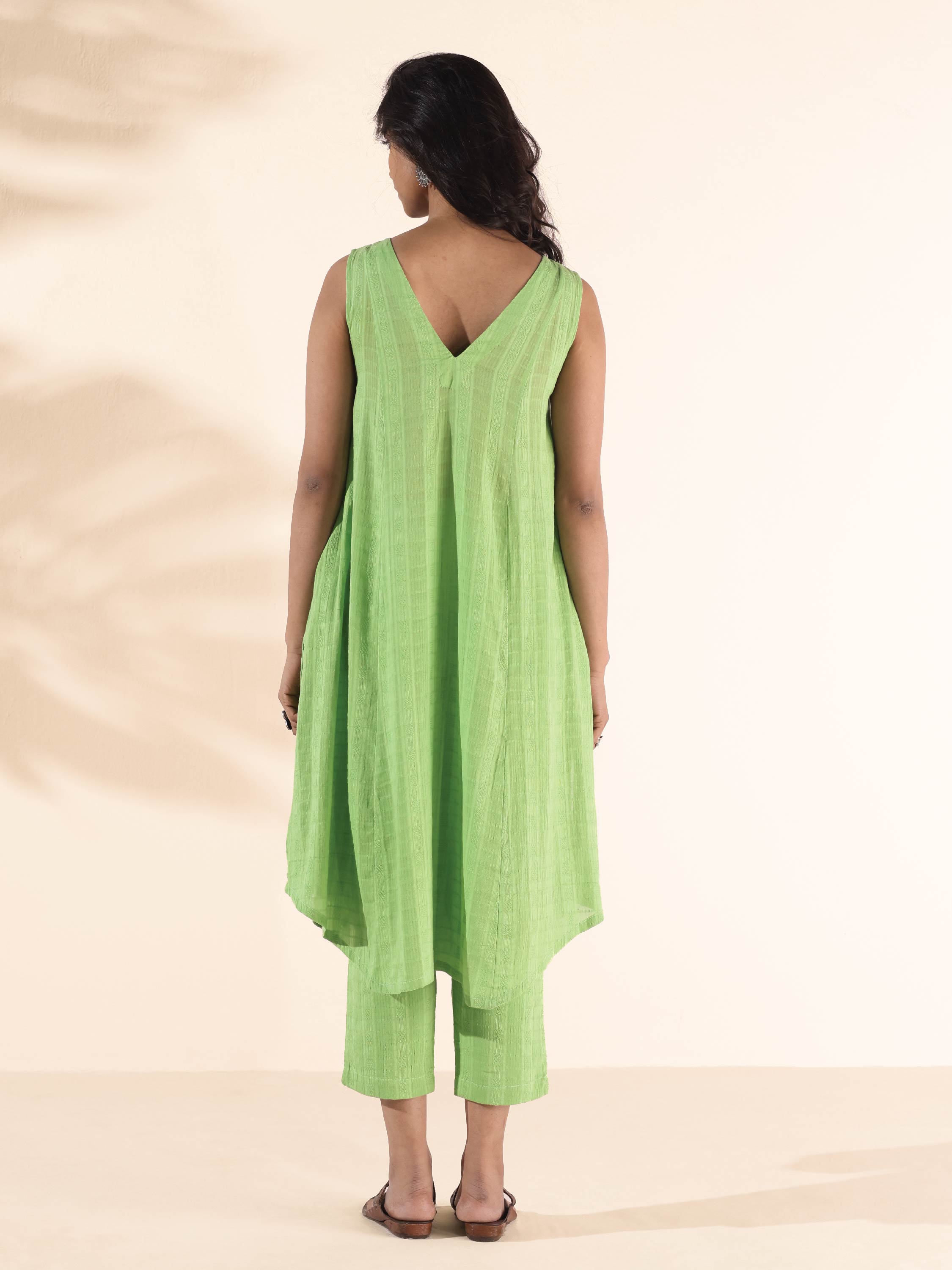 trueBrowns Green Cotton Dobby Sleeveless Kurta Pant Set - Distacart