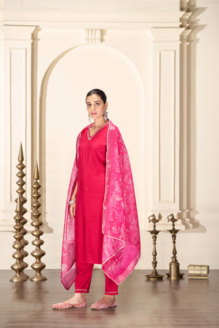 BulBul Nirjari Red Silk Kurta Set with Dupatta