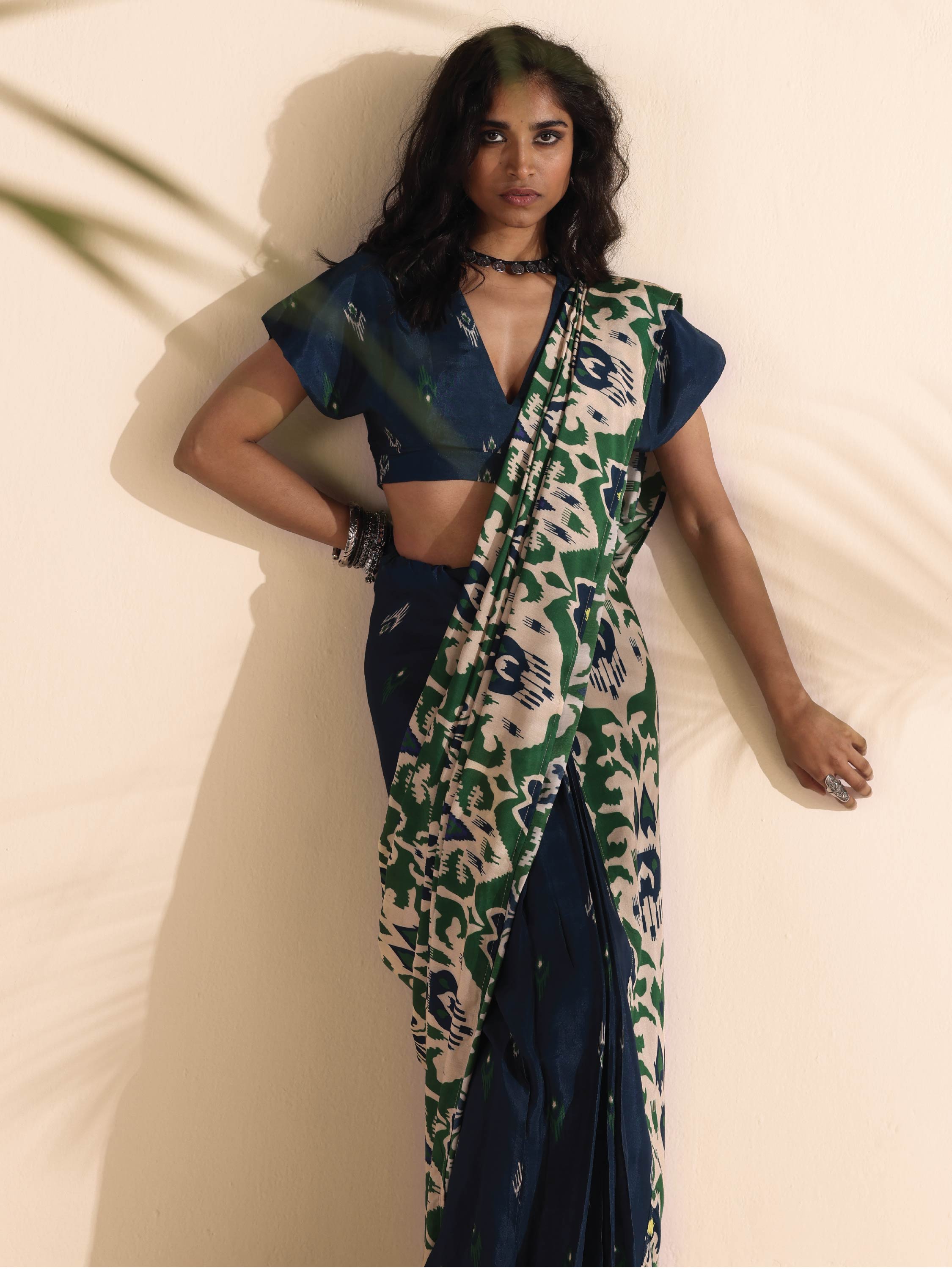 trueBrowns Green Blue Muslin Ikat Saree