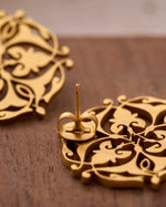 Thumbnail for trueBrowns Gold-Polished Leaf Earrings