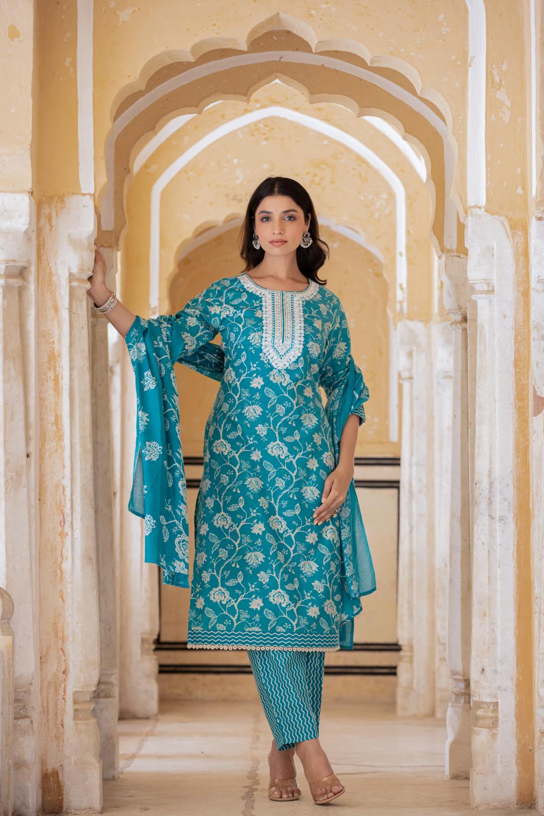 Varanga Women Blue Printed Round Neck Straight Kurta With Bottom And Dupatta - Distacart
