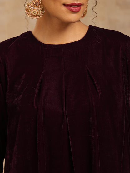 trueBrowns Wine Velvet Embroidered Kurta - Distacart