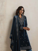Thumbnail for trueBrowns Blue Velvet Embroidered Kurta Pant Dupatta Set - Distacart