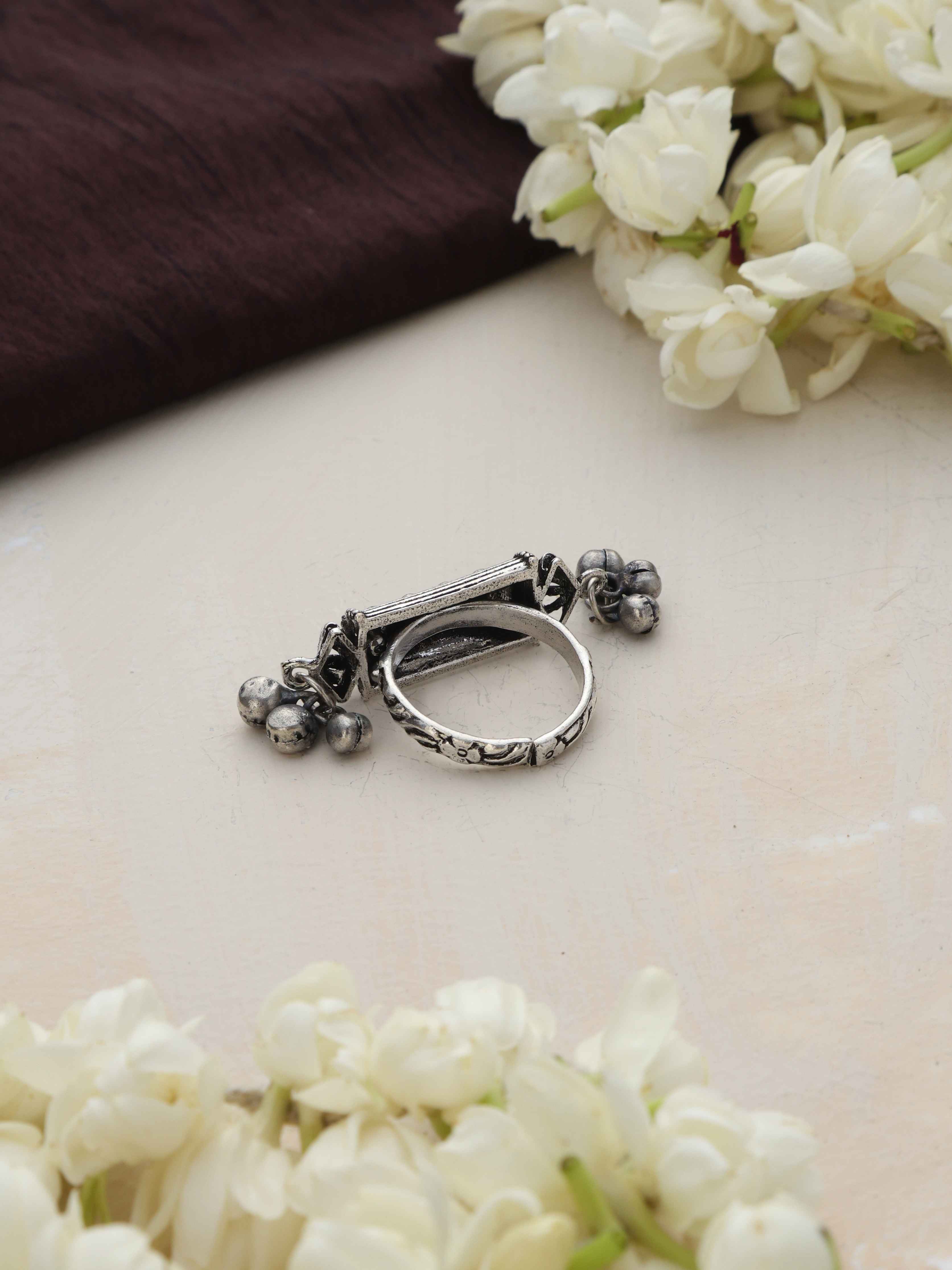 trueBrowns Silver Tone Rectangular Ghungroo Ring - Distacart