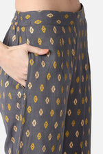 Thumbnail for Ahika Yellow Cotton Ethnic Motifs Kurta Set - Distacart