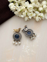 Thumbnail for trueBrowns Silver Gold Tone Bird Stud Earrings - Distacart