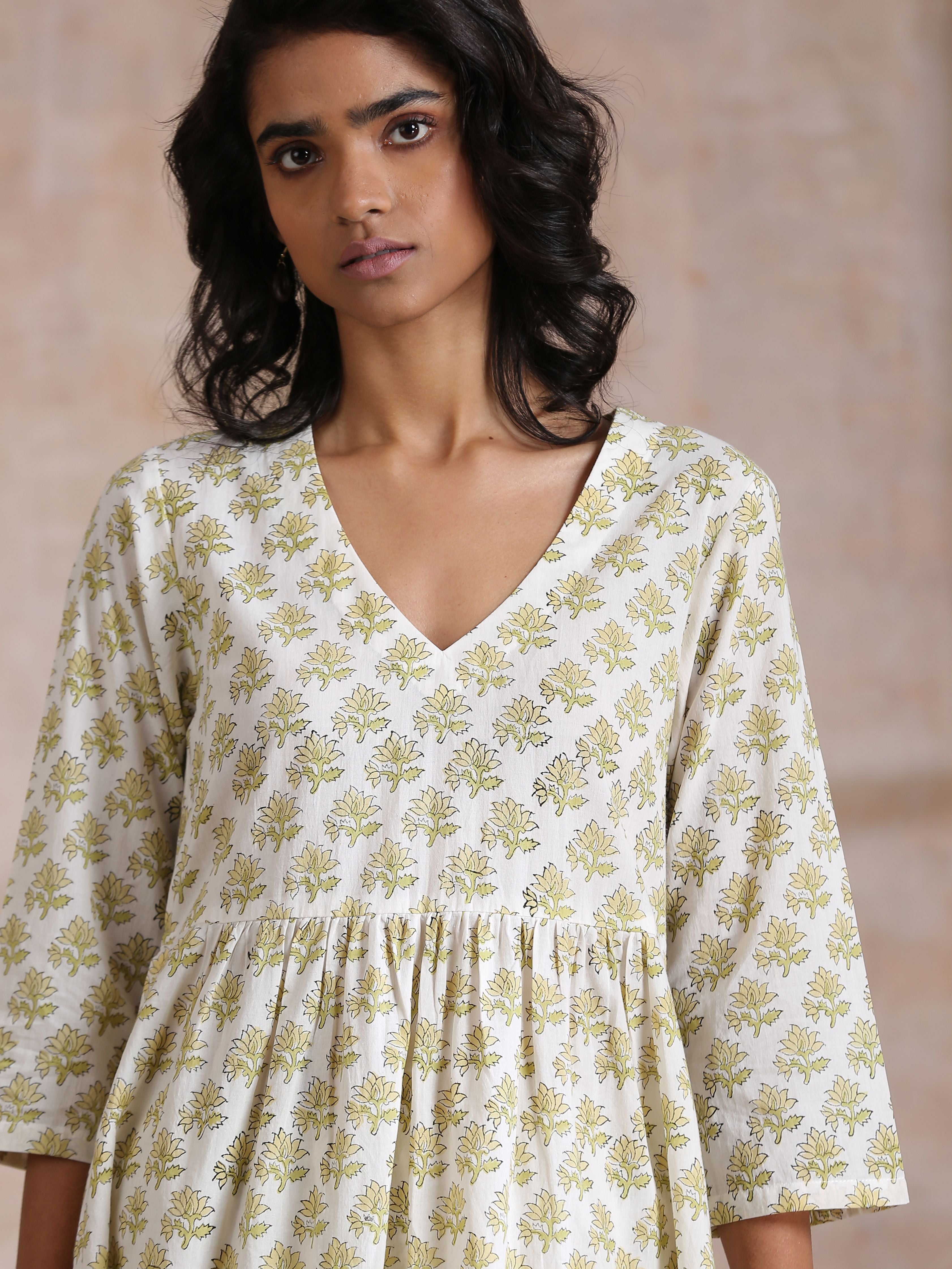 trueBrowns Green Buta On Off White Block Print Cotton Slit Gathered Kurta Set - Distacart