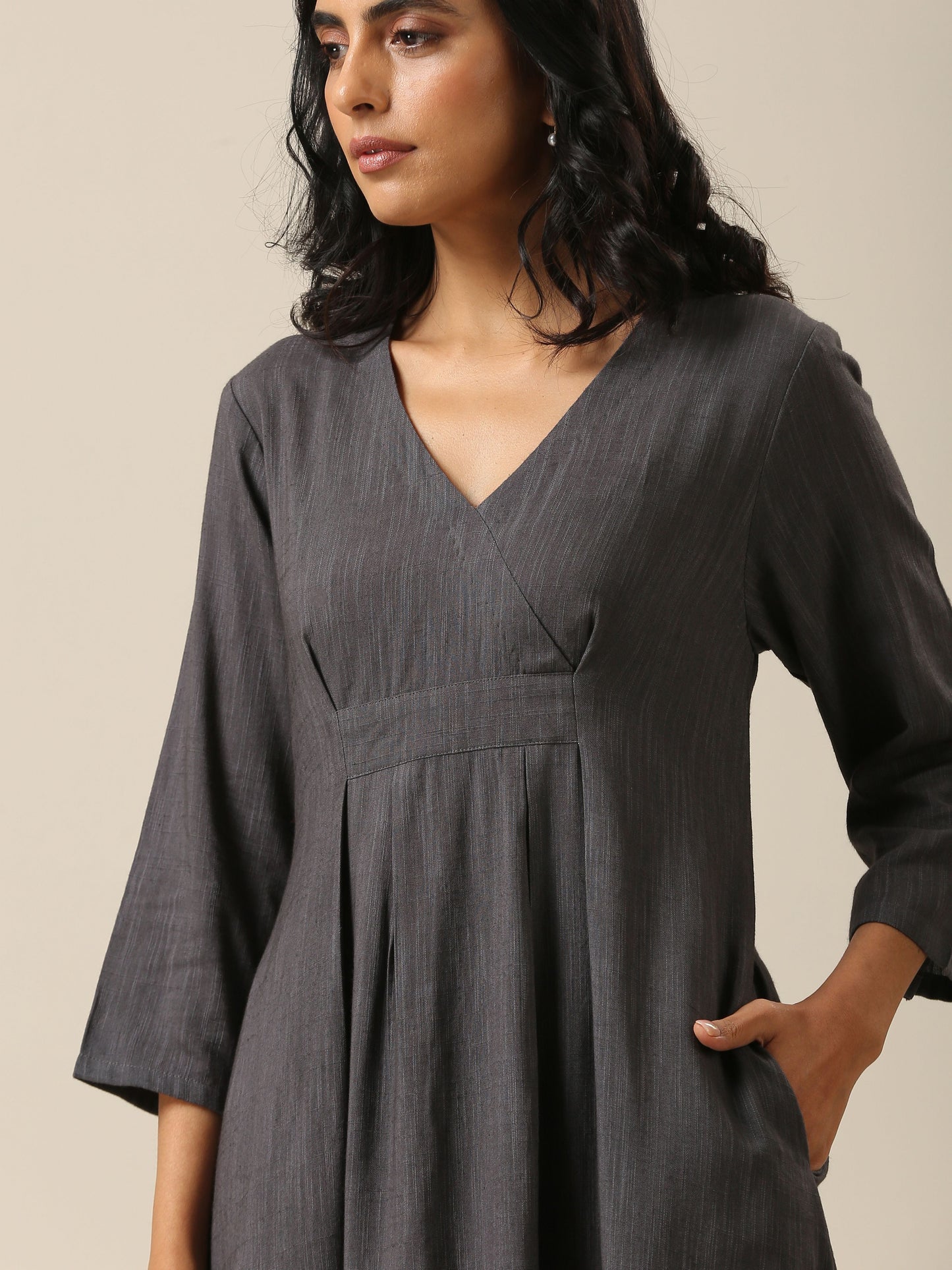 trueBrowns Slate Grey Slub Texture Overlap Pleat Kurta Pant Set - Distacart