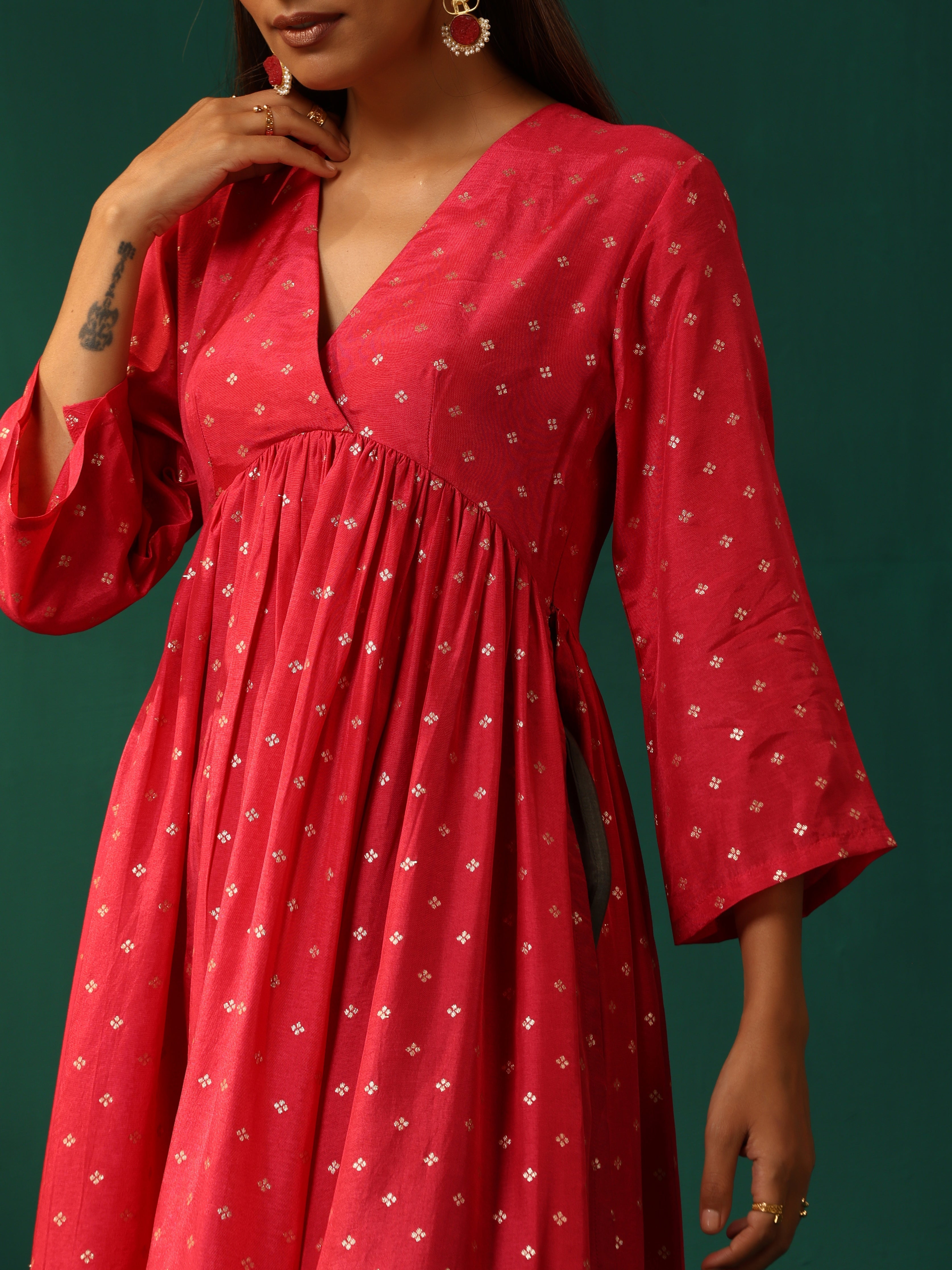 trueBrowns Pink Square Viscose Silk V-Neck Waist Gathered Kurta Pant Set - Distacart