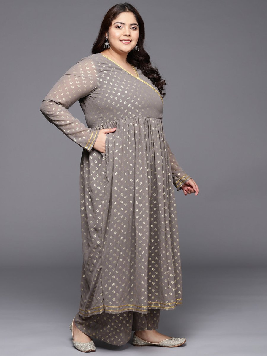 Ahalyaa Plus Size Floral Printed Zari Angrakha Kurta with Palazzos - Distacart