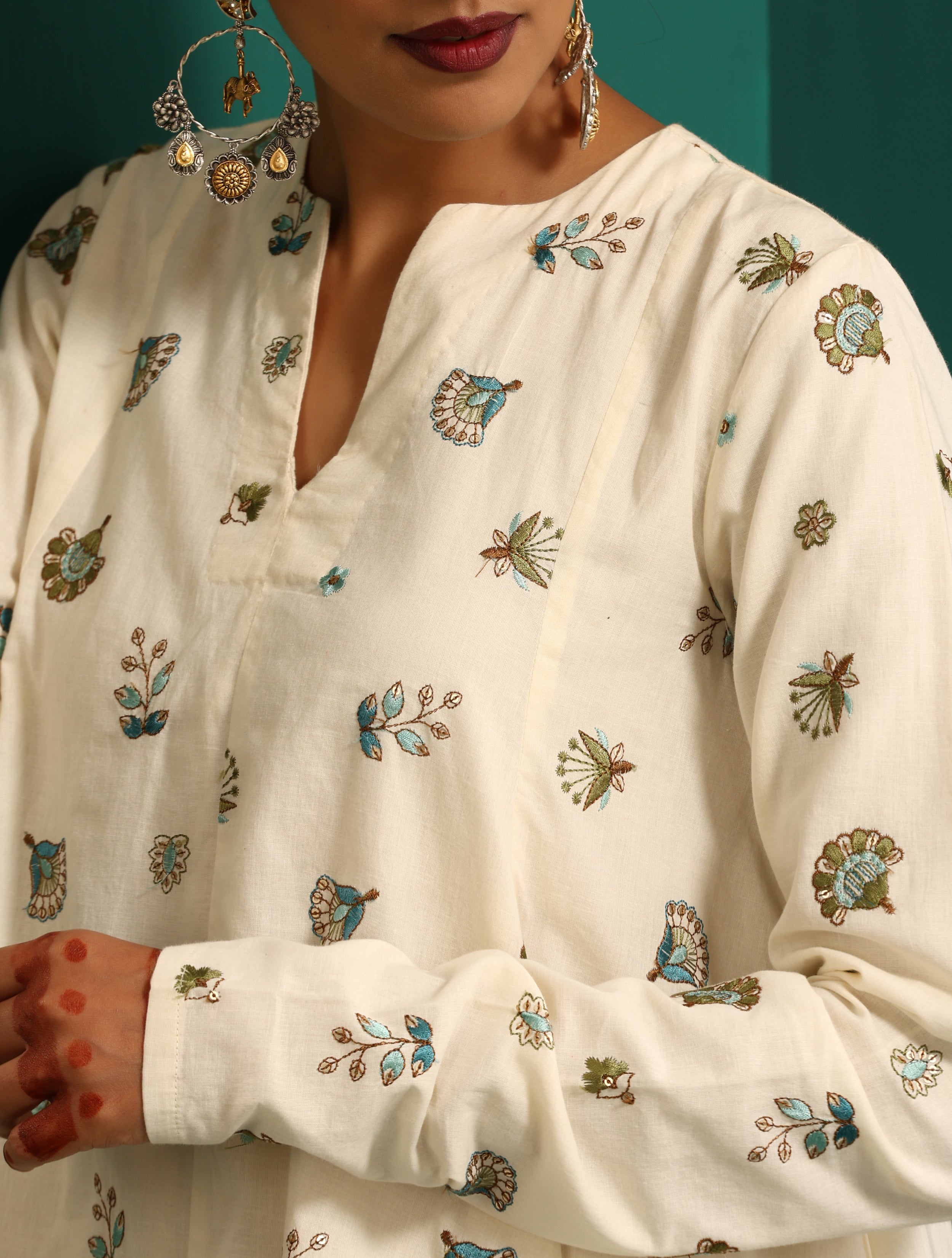 trueBrowns Ivory Blue Floral Cotton Flared Co-ord Set - Distacart