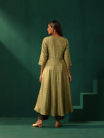 Thumbnail for trueBrowns Green Square Viscose Silk Flared Kurta Pant Set - Distacart