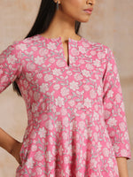 Thumbnail for trueBrowns Pink Overall Floral Block Print Cotton Flared Kurta Pant Set - Distacart