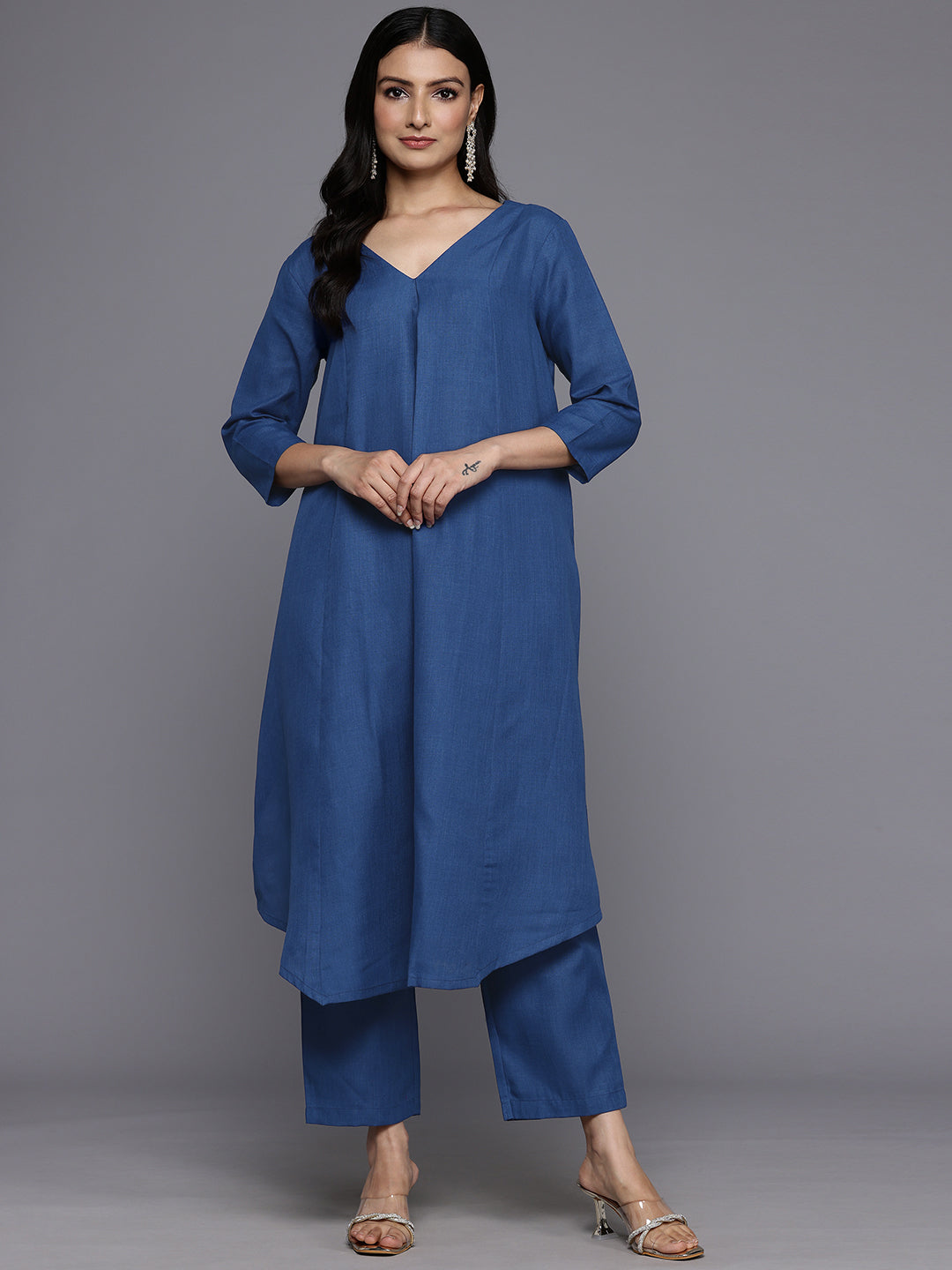 Varanga Women Blue Solid A-Line Kurta Paired With Tonal Bottom - Distacart
