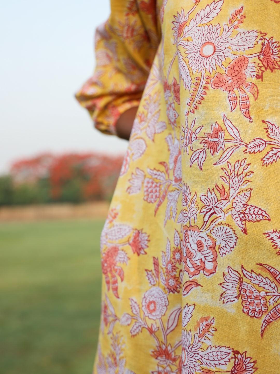 trueBrowns Yellow Cotton Block Print V-Square Neck Co-Ord Set - Distacart