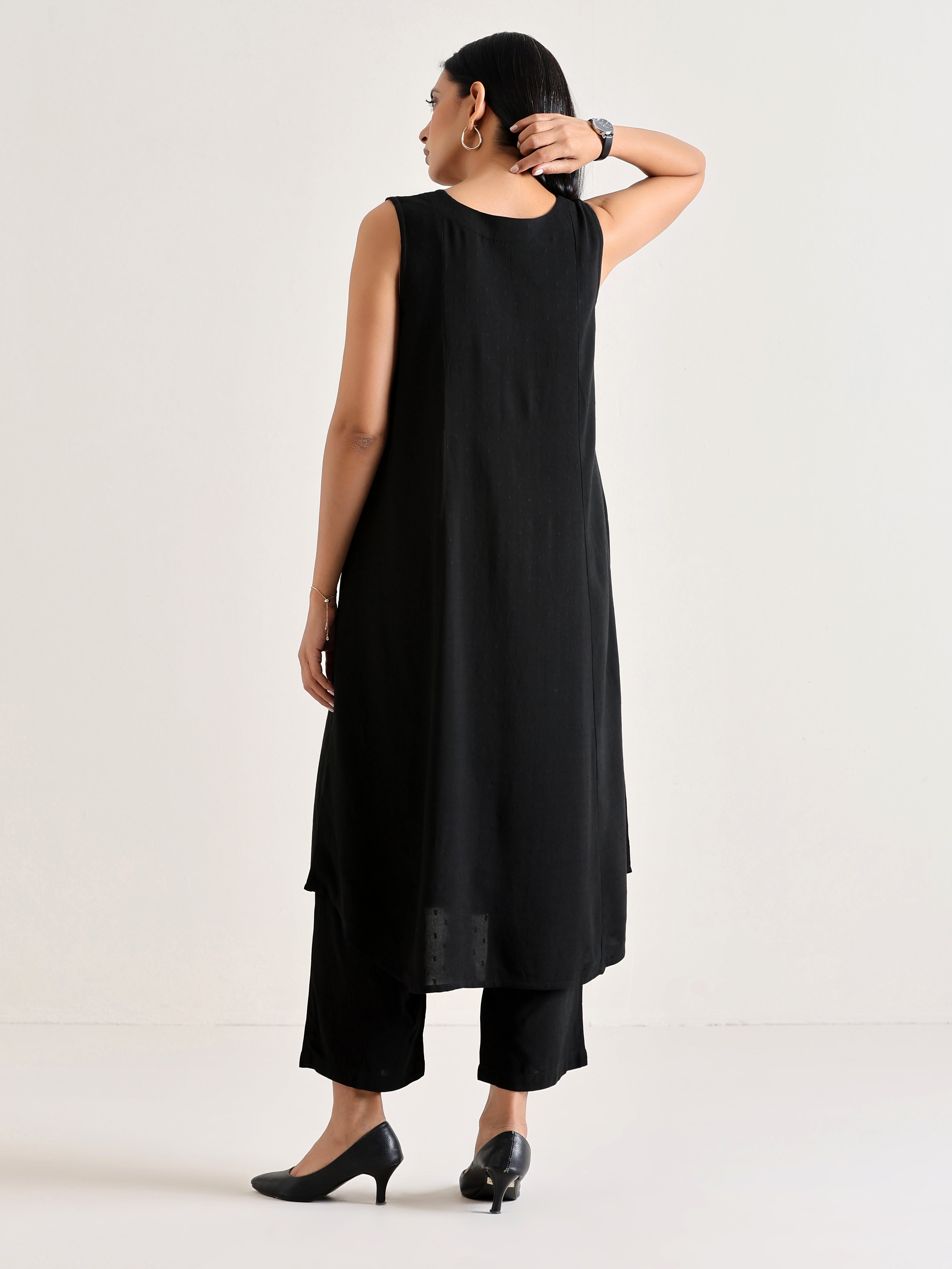 trueBrowns Black Panelled Co-ord Set - Distacart