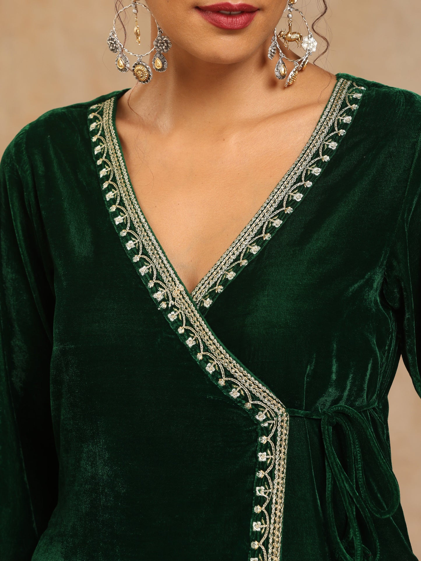 trueBrowns Green Velvet Embroidered Angrakha Kurta - Distacart