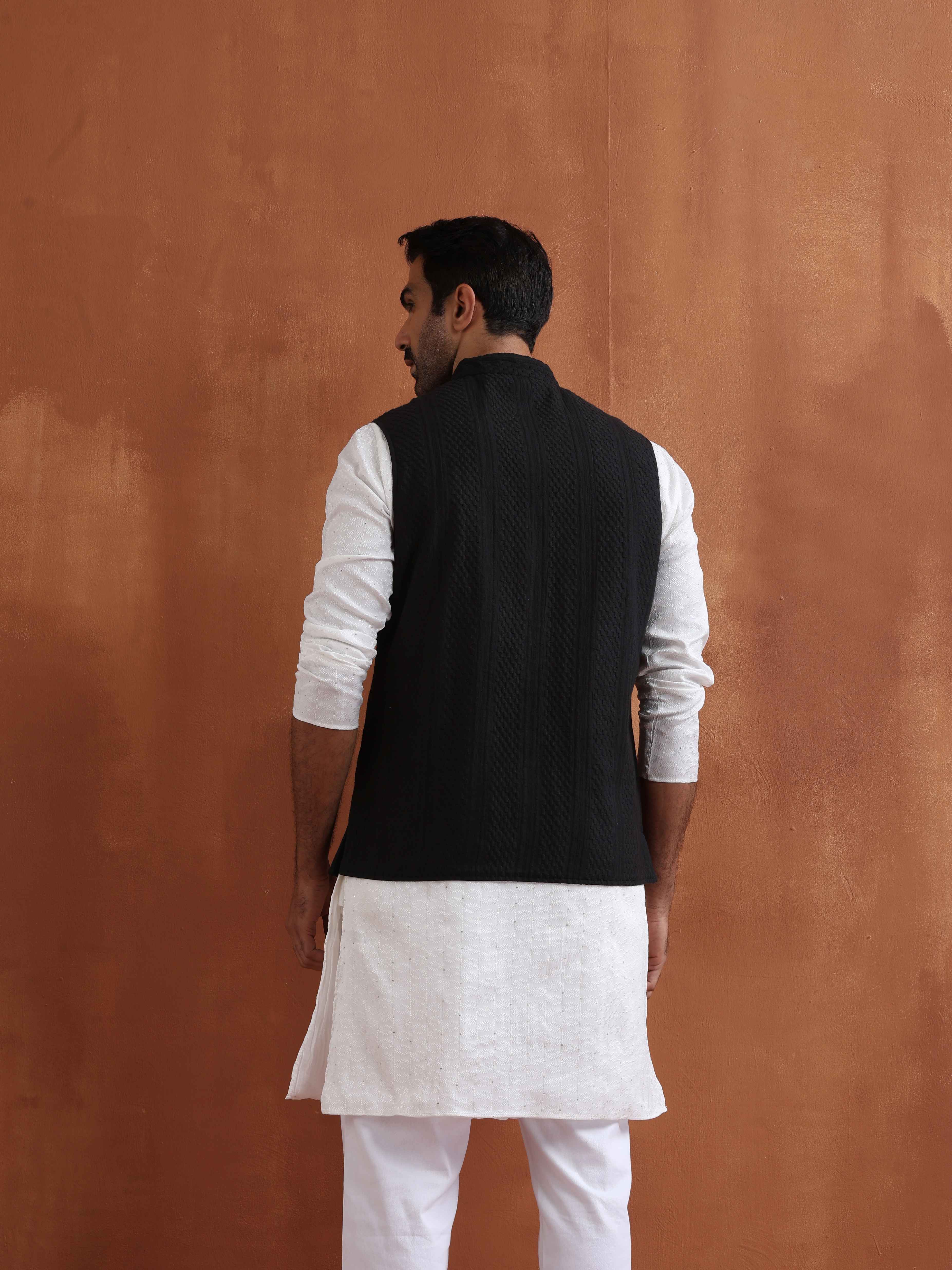 trueBrowns Men's Black Textured Cotton Dobby Nehru Jacket