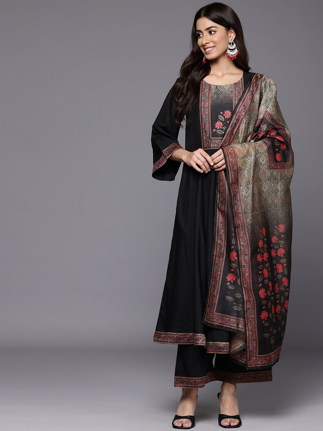 Varanga Women Black Floral Printed Embellished Anarkali Kurta Paired With Bottom And Printed Dupatta - Distacart