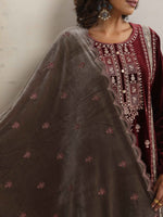 Thumbnail for trueBrowns Maroon Velvet Embroidered Kurta Pant Dupatta Set