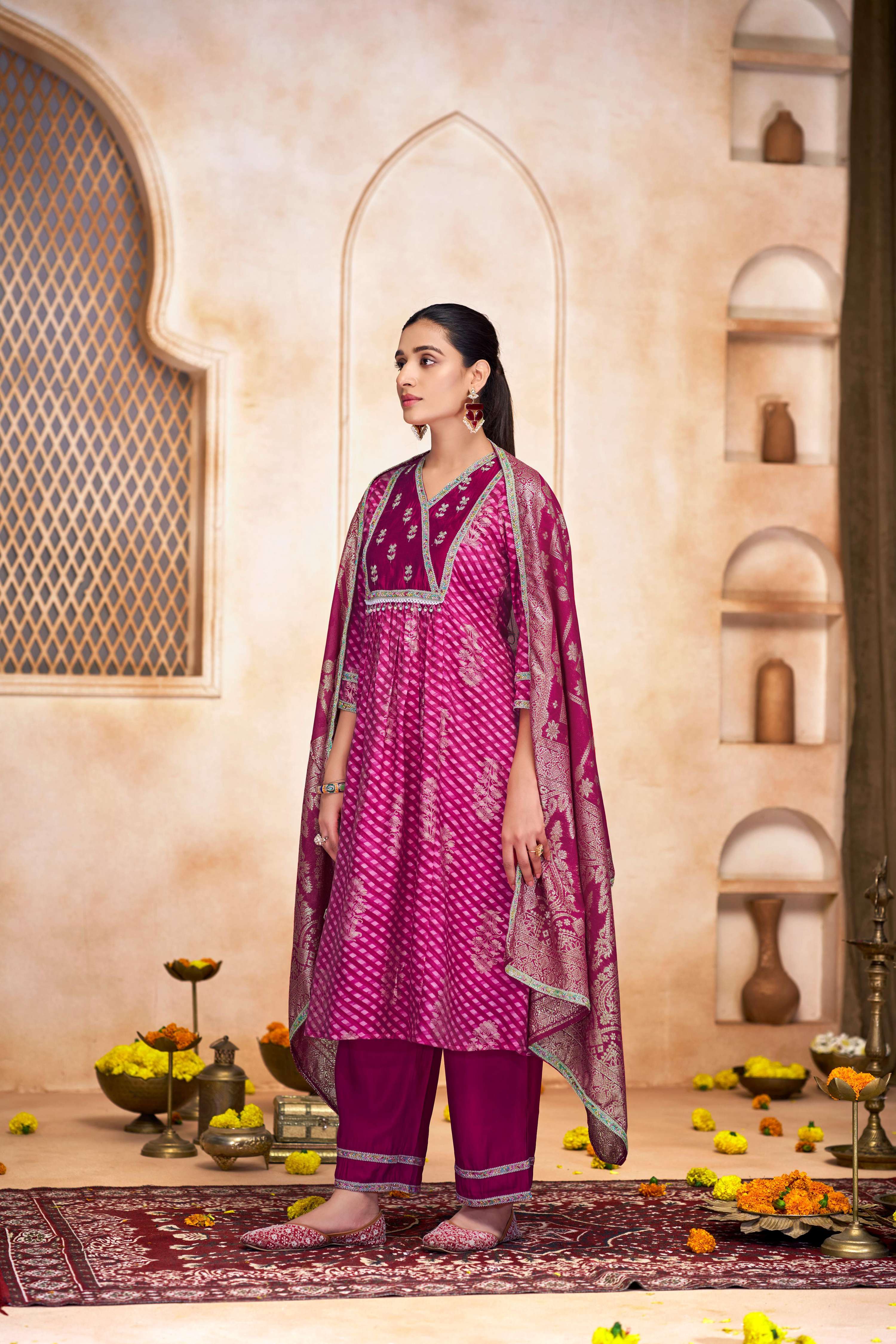BulBul Rashmi Fuschia Kurta Set with Dupatta