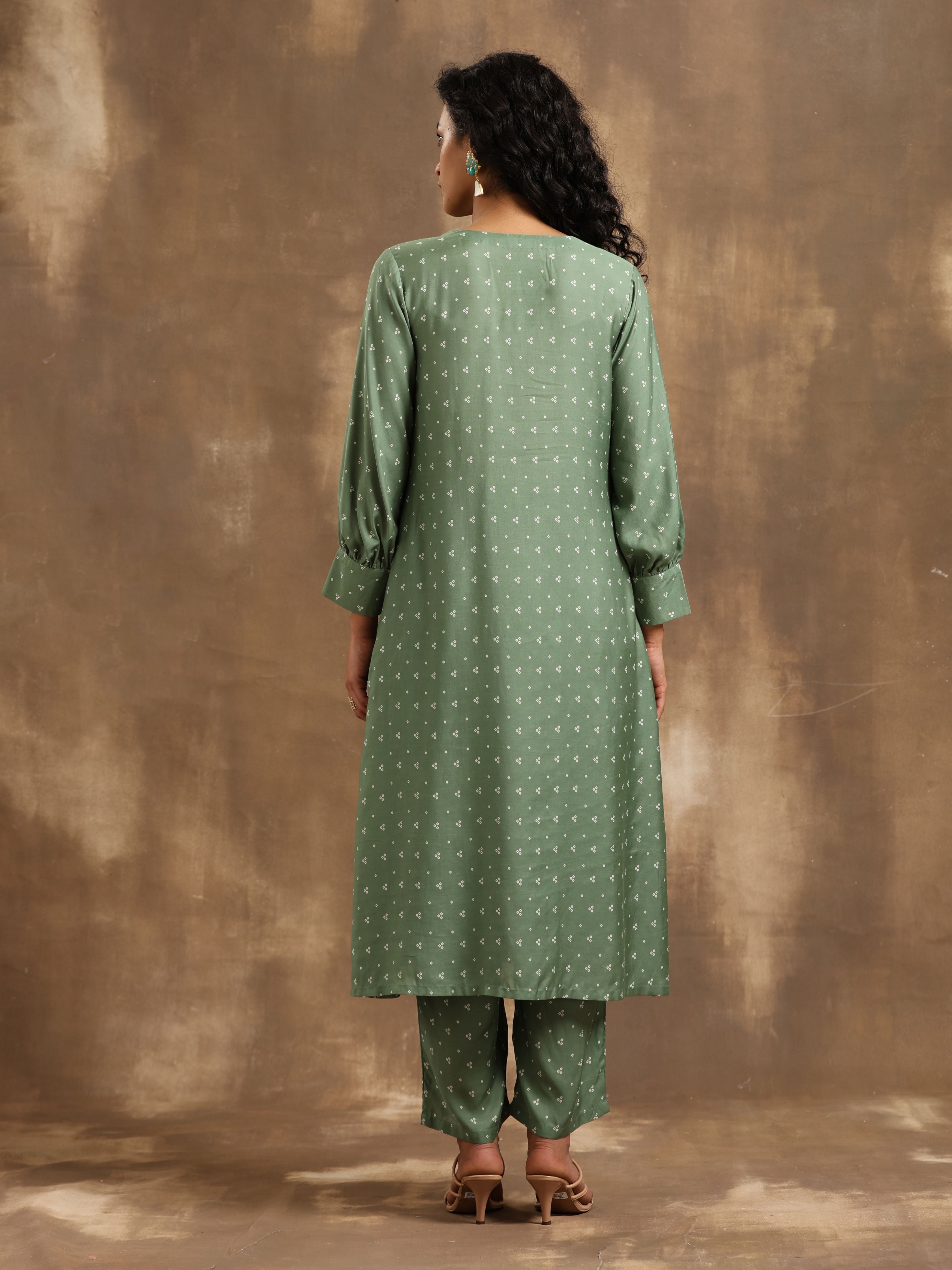 trueBrowns Light Green Bandhani Printed Silk Kurta Pant Set - Distacart