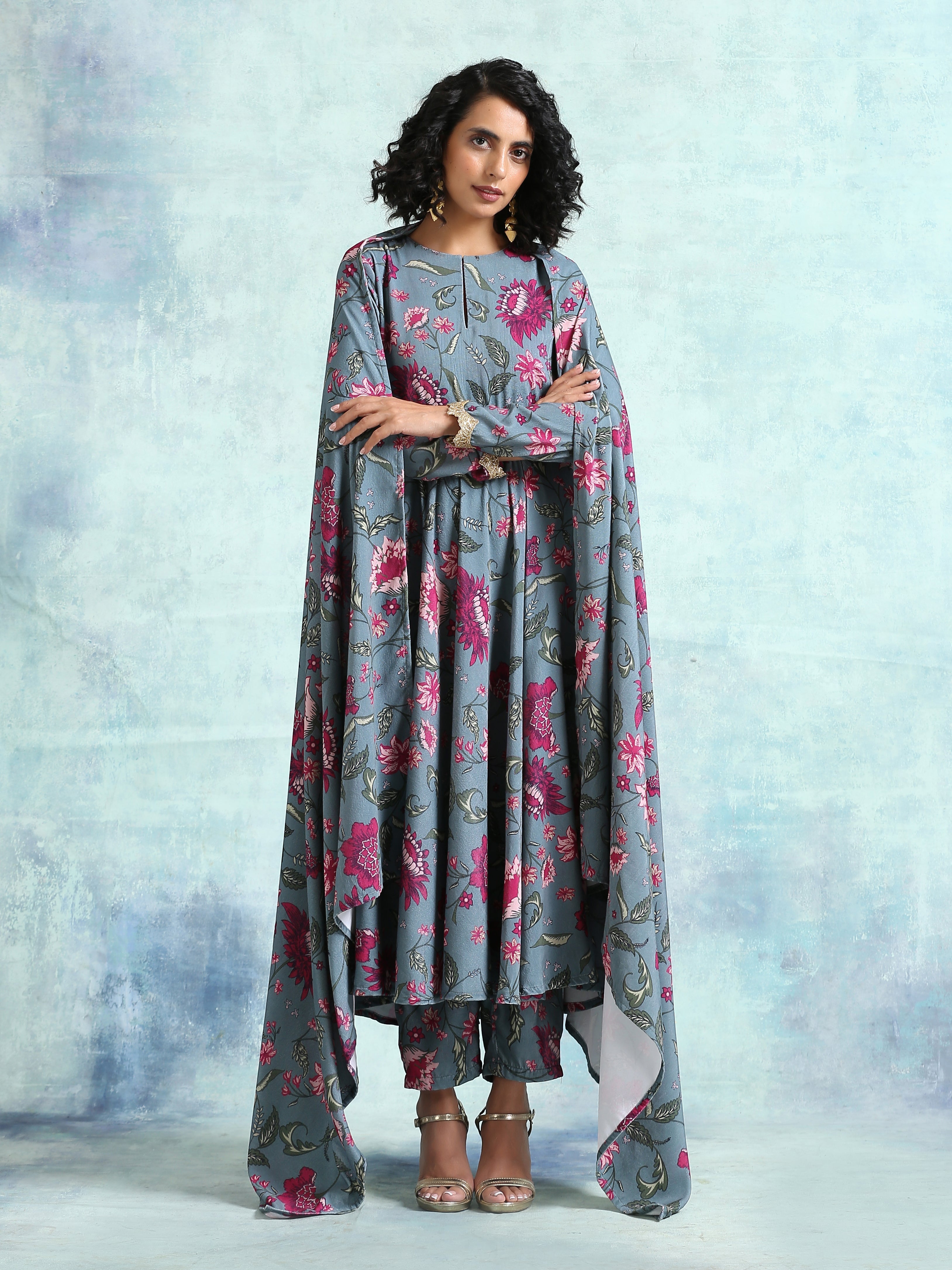 trueBrowns Grey Printed Velvet Shawl - Distacart