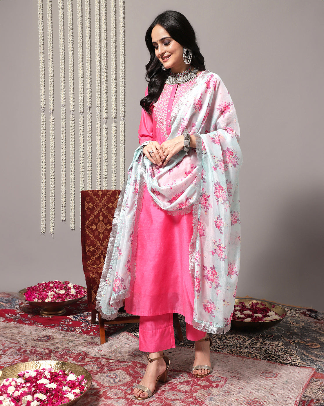 Varanga Women Pink Floral Embroidered Regular Chanderi Silk Kurta With Trousers & With Dupatta - Distacart