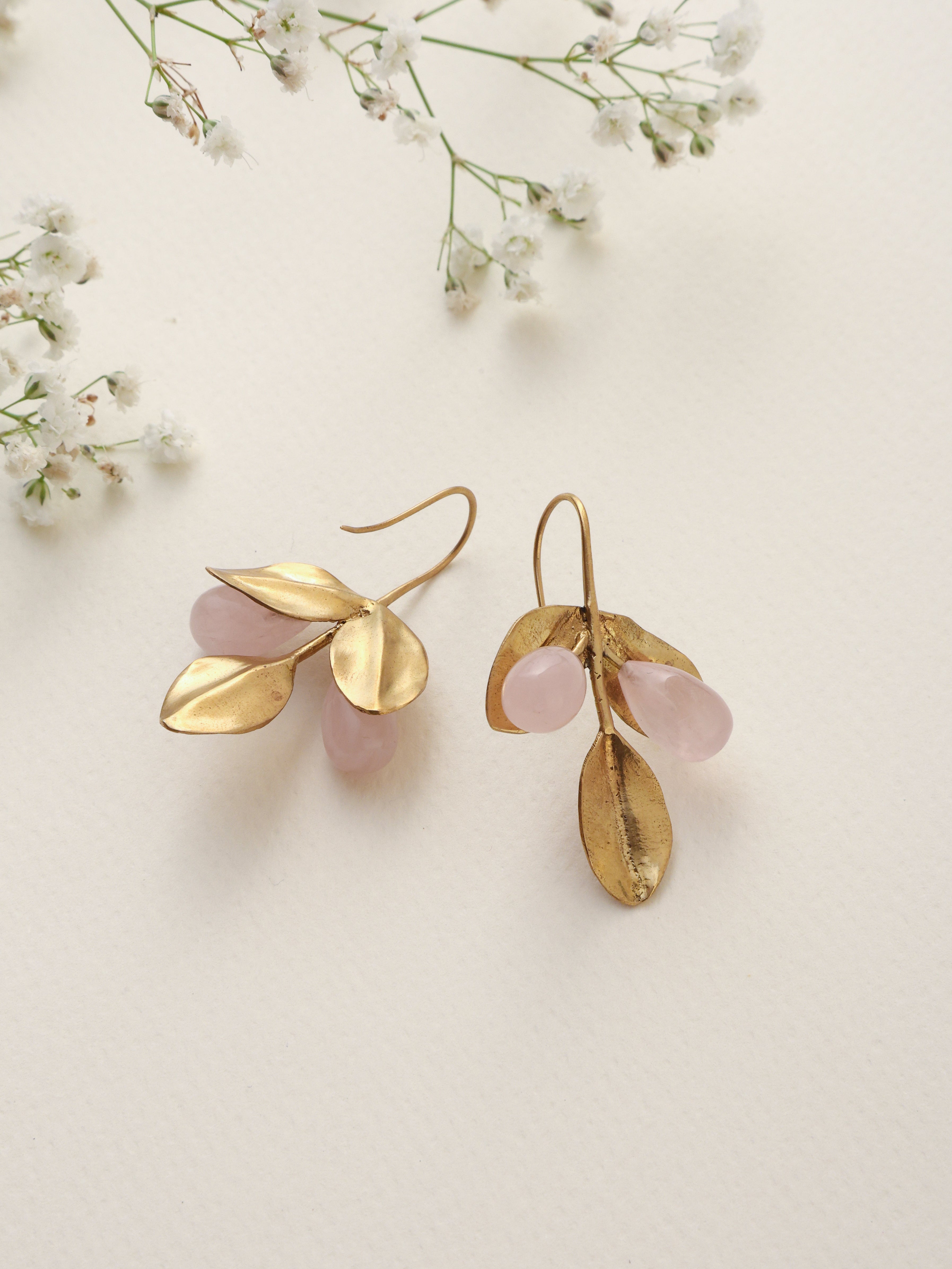 trueBrowns Brass Crystal Leaf Earrings - Distacart
